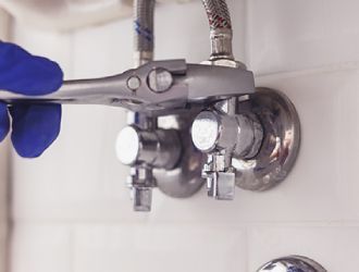 Griferías Fontaneros Barna